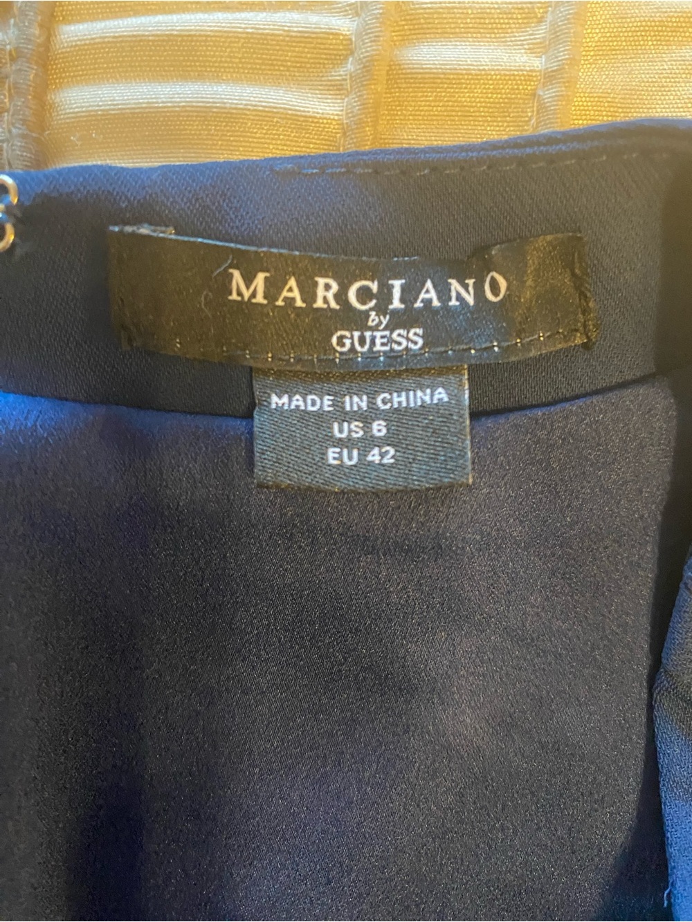 Guess by Marciano -NEW -Sleeveless Navy Jumpsuit featuring unique gold hardware - Picture 11 of 14